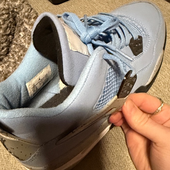 Jordan 4s